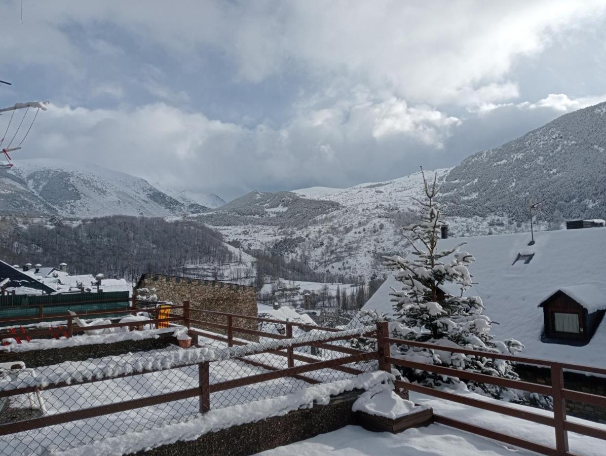 Ferienwohnung Apartamento Con Terraza Y Vistas Panoramicas En Tauell Exterior foto