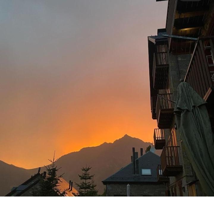Apartamento Con Terraza Y Vistas Panoramicas En Tauell Exterior foto