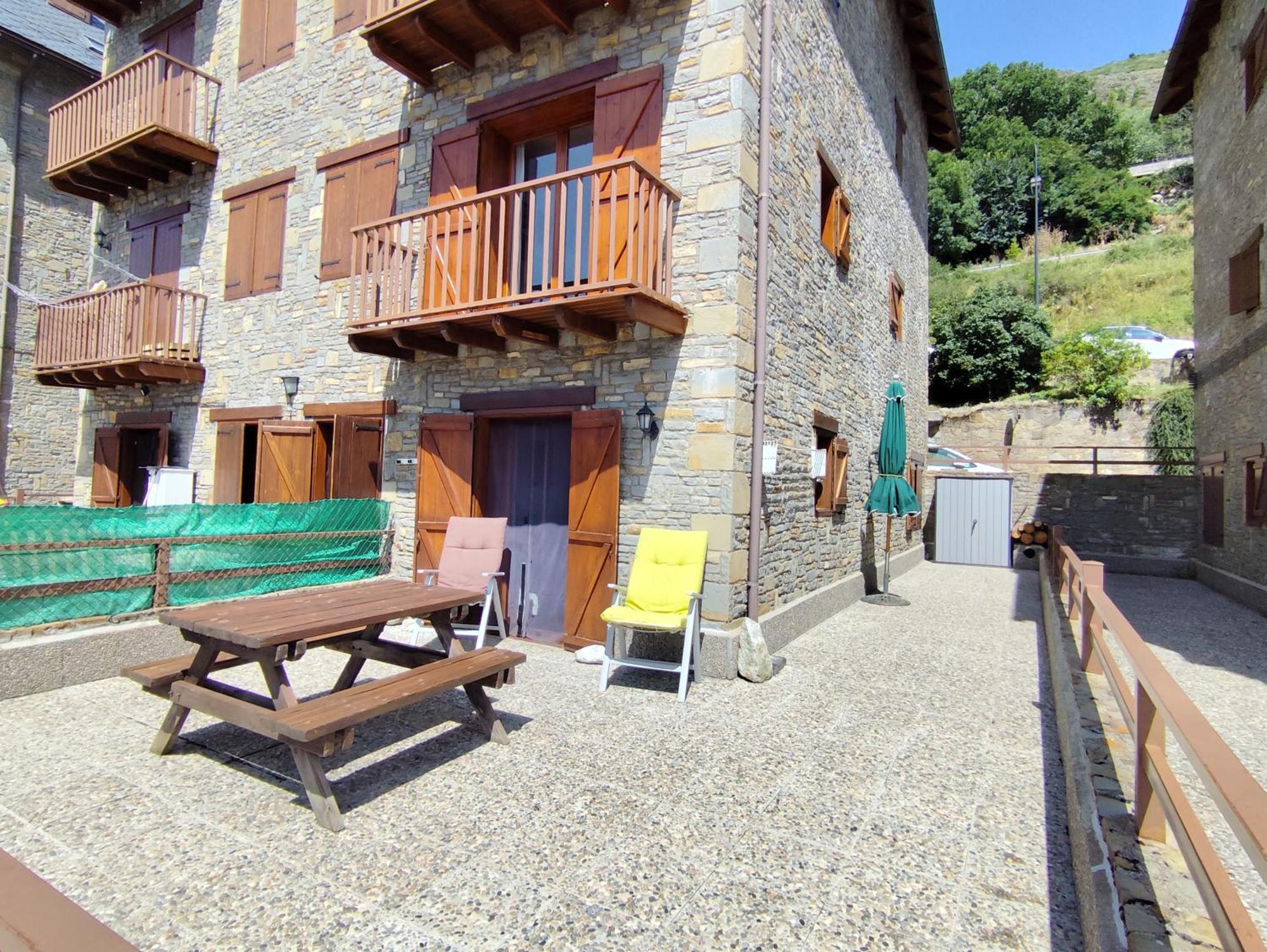Apartamento Con Terraza Y Vistas Panoramicas En Tauell Exterior foto